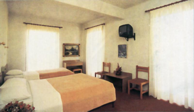Sparta Inn 外观 照片
